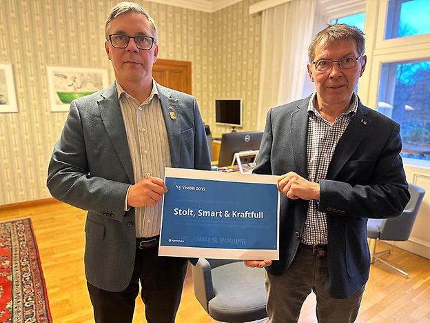 Johan Söderberg och Christer Sundqvist presenterar förlag till Katrineholms nya vision – Stolt, smart & kraftfull.