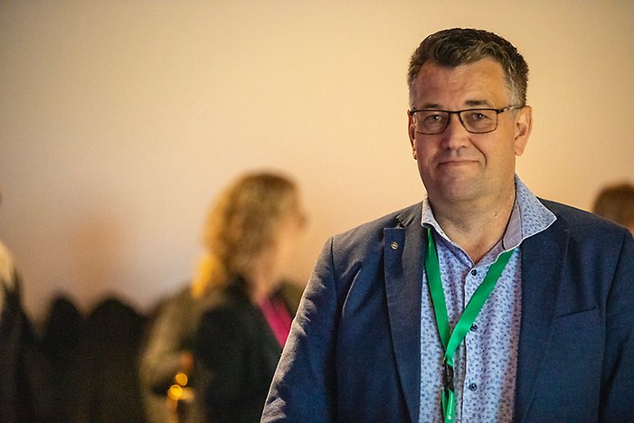 Oscar Samuelsson, vd för Oppunda Svets & Mekanik, beskriver företagets långsiktiga gröna omställning och hur fossilfria material öppnar nya marknader