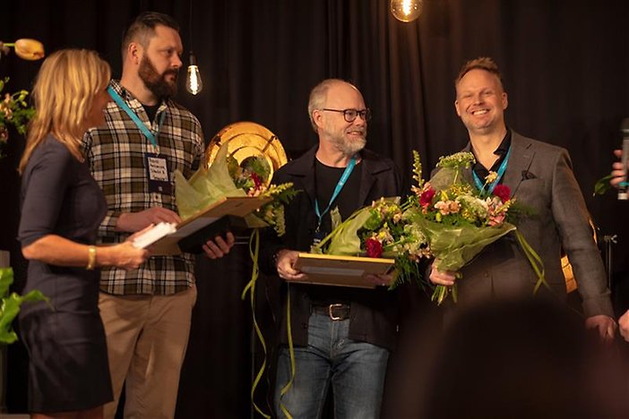 Pristagare på scenen under Näringslivsdagen i Katrineholm
